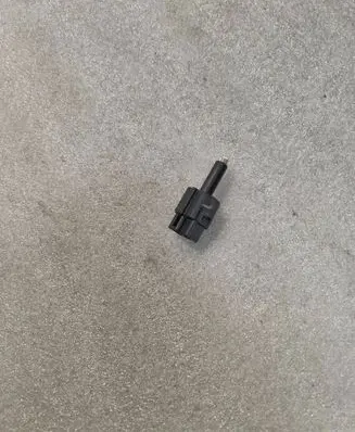 Mitsubishi Pajero Clutch pedal sensor 