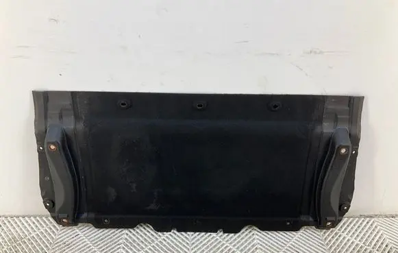 Audi A7 S7 4G Engine splash shield/under tray 4G0863821F