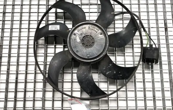 Chevrolet Cruze Fan set 0130308102