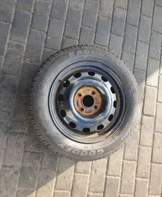 Ford Mondeo MK II R15 spare wheel 19560R15