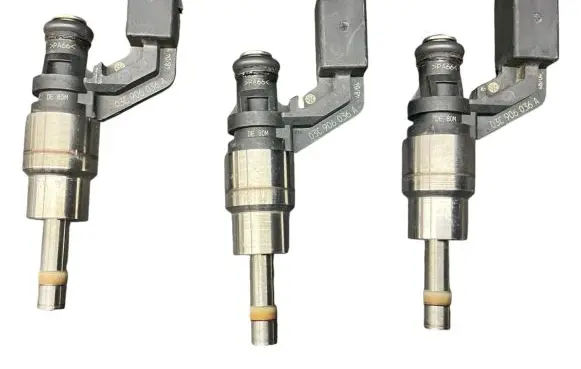 Fuel injectors set