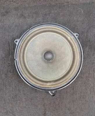 Audi A6 S6 C5 4B Front door speaker 4B0035411