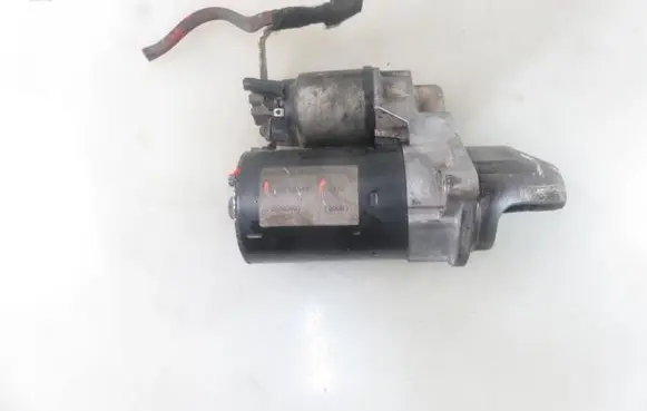 Opel Corsa D Starter motor 0001107437