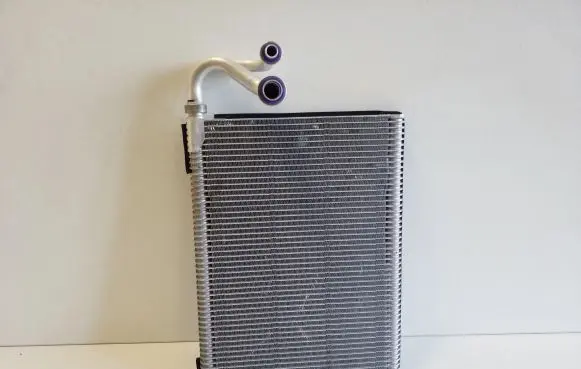 Mercedes-Benz GLC C254 Air conditioning (A/C) radiator (interior) 