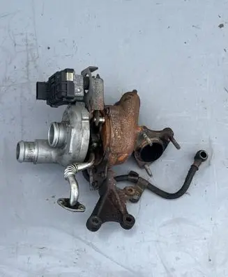 Ford Focus C-MAX Turbo 7G9Q6K682BB 6NW009206 752406