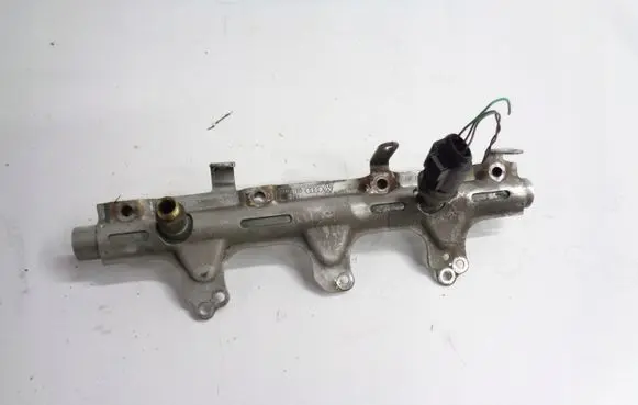 Volkswagen Golf VI Fuel main line pipe 06J906051B