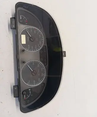 Citroen Xsara Speedometer (instrument cluster) 21653084