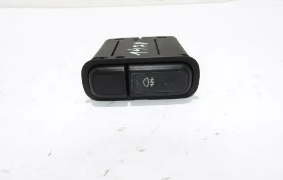 Fog light switch