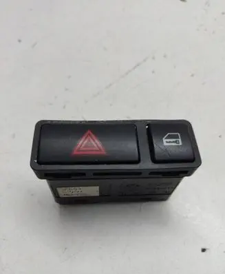 BMW 3 E46 Hazard light switch 8368920 61318368920