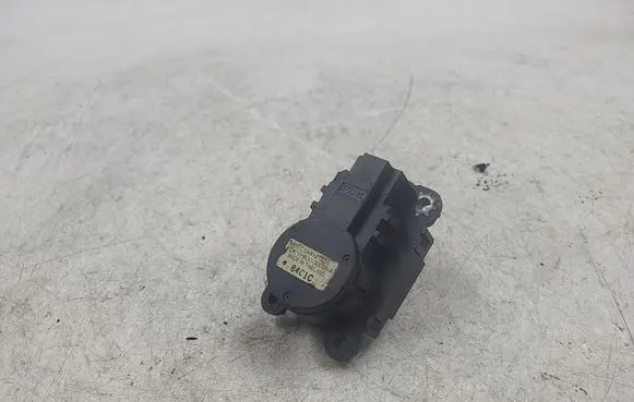 Mitsubishi Lancer X Air flap motor/actuator VHB3030005A