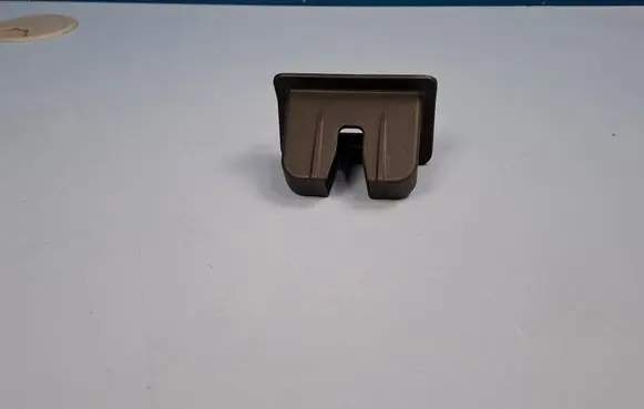 Audi A6 S6 C8 4K Tailgate/boot lid lock trim 4K5827520