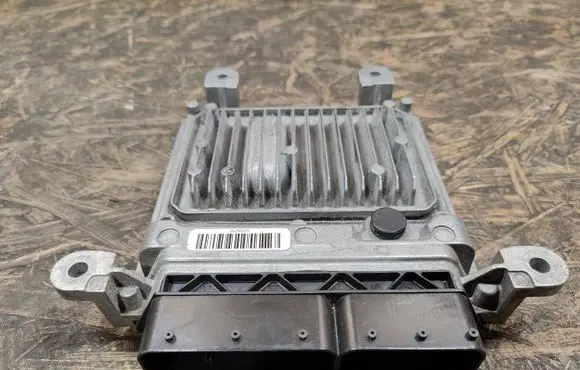 Infiniti Q70 Y51 Engine control unit/module 237034HK0B A6519003303 714126