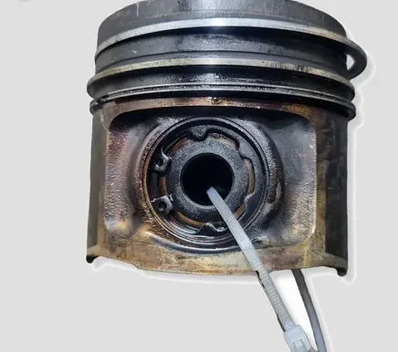 Opel Zafira B Piston Z19DT