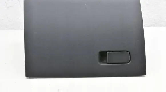 MG ZS Glove box 10969371