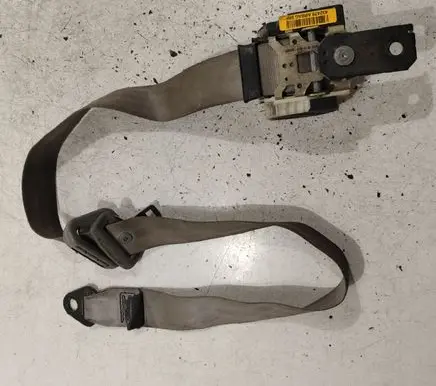 Renault Scenic I Front seatbelt 432479