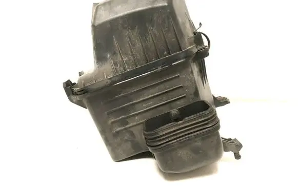 KIA Sportage Air filter box 281102Y300