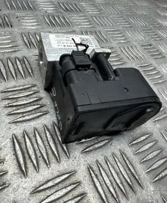 Volkswagen e-Golf Air conditioning (A/C) expansion valve 4M0816703B VW3A0F5N1B03 1800010056