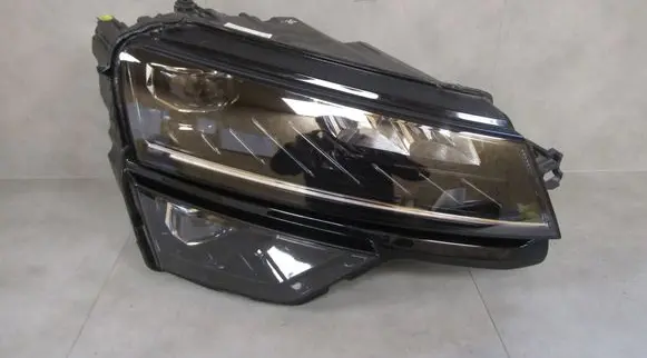 Skoda Karoq Headlight/headlamp 57B941016F 20PL8935 0020517609
