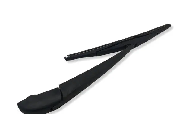 Chrysler Pacifica Rear wiper blade arm 