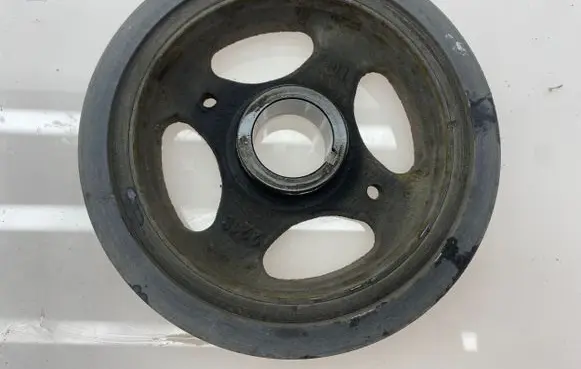 Toyota Auris 150 Crankshaft pulley