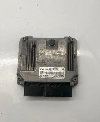 Audi A3 S3 8V Engine control unit/module 04E907309F 0261S09836