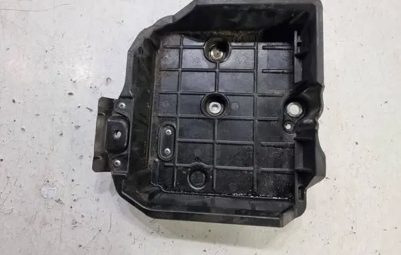 Battery tray