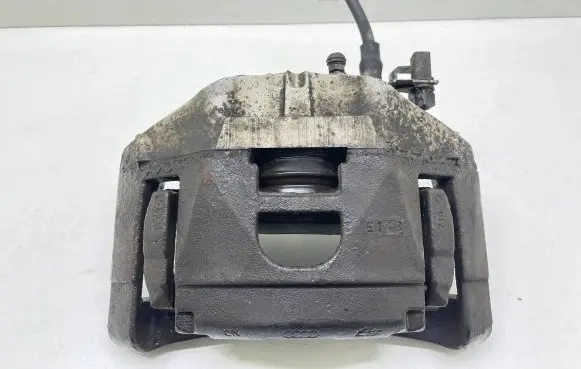 Audi A6 S6 C6 4F Front brake caliper 6013
