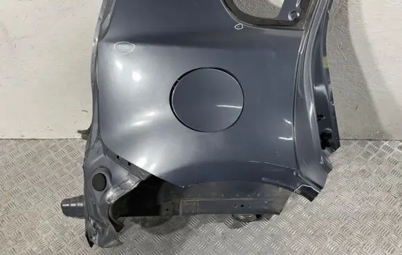 Nissan Note (E11) Rear arch G81009U0M0 G67509U0M0