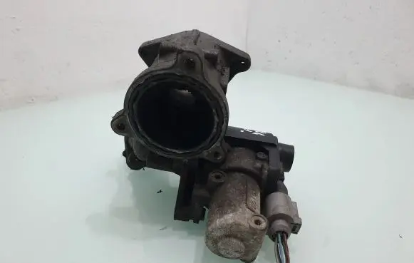 Volkswagen Caddy EGR valve 03G131501D