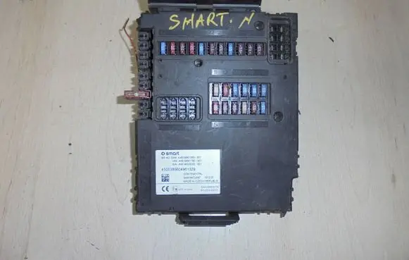 Smart ForTwo II SAM control unit A4519061000 5WK49738AF A4519020000