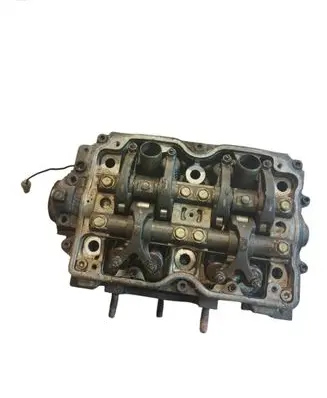 Subaru Forester SF Engine head 