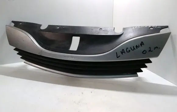 Renault Laguna II Front grill 8200012581