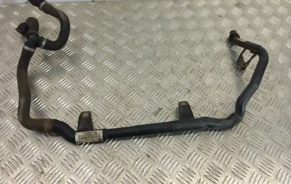 BMW 1 E81 E87 Engine coolant pipe/hose 7548210