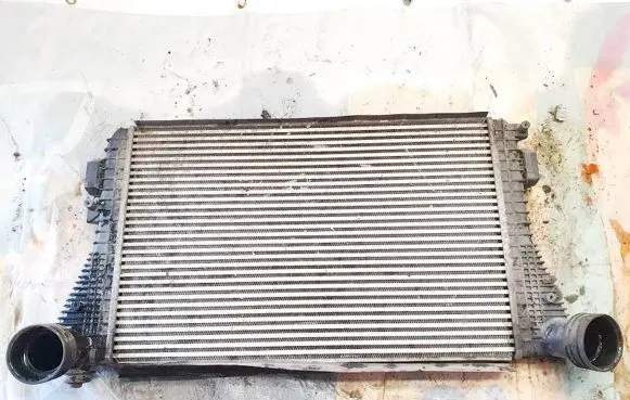 Skoda Octavia Mk2 (1Z) Intercooler radiator 1k0145803l