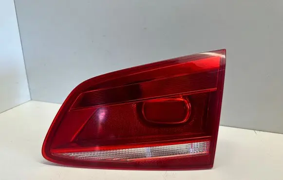 Volkswagen PASSAT B7 Tailgate rear/tail lights 3AF945094M 605512