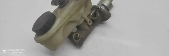 Volkswagen Polo III 6N 6N2 6NF Master brake cylinder