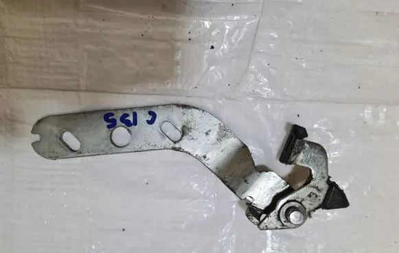 Citroen Jumper Sliding door upper roller guide/hinge 1344239080