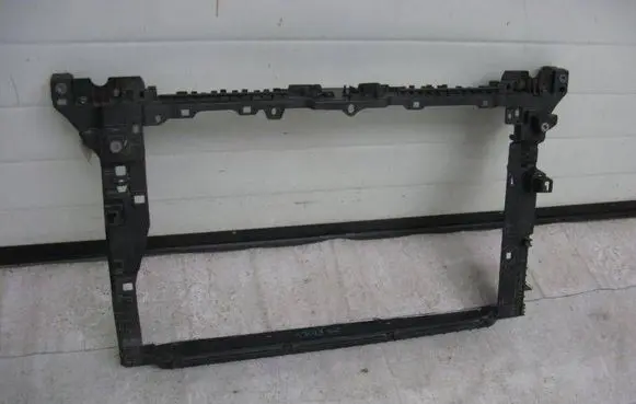 Volkswagen Polo VI Radiator support slam panel 2G0805588T 2GM805588