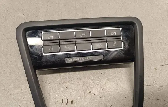 Seat Alhambra (Mk2) A set of switches 7N2959521