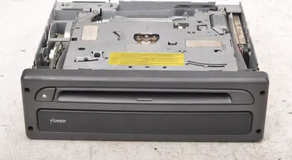 Peugeot 607 CD/DVD changer 9644201680
