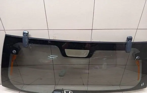 Honda CR-V Opening tailgate glass 
