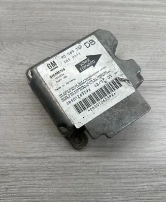 Opel Vectra B Airbag control unit/module 90569350 DBS0126339X 1923594