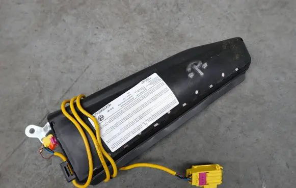 Volkswagen New Beetle Seat airbag 1C0880242