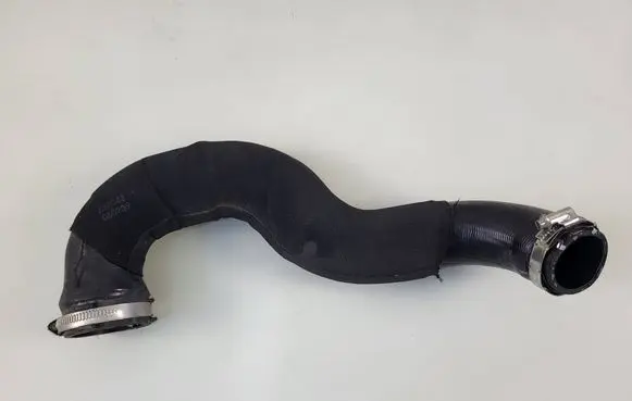 Audi A5 Sportback 8TA Intercooler hose/pipe 8K0145738AB 8K0145738M