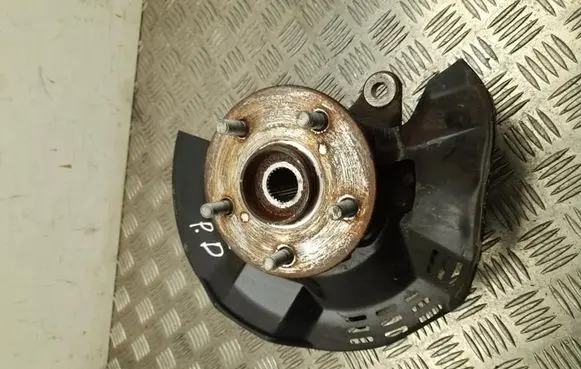 Toyota Yaris Cross Front wheel hub