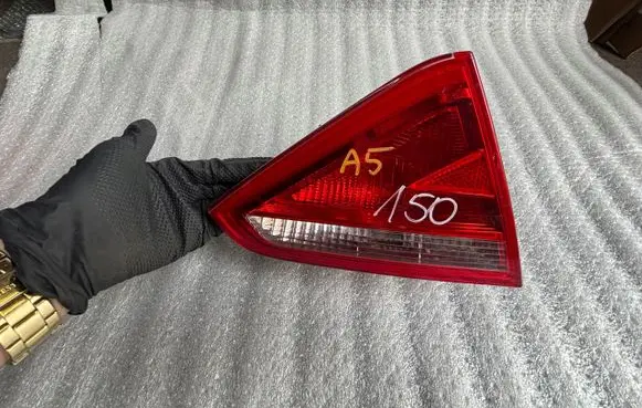 Audi A5 8T 8F Tailgate rear/tail lights