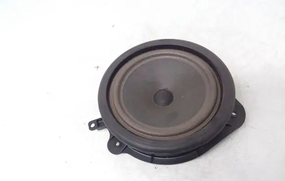 Audi A3 S3 A3 Sportback 8P Front door speaker 8P0035411 7606500214