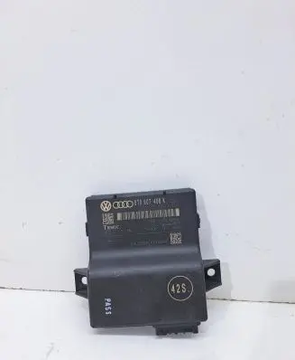 Audi A5 8T 8F Gateway control module 8T0907468K 403213