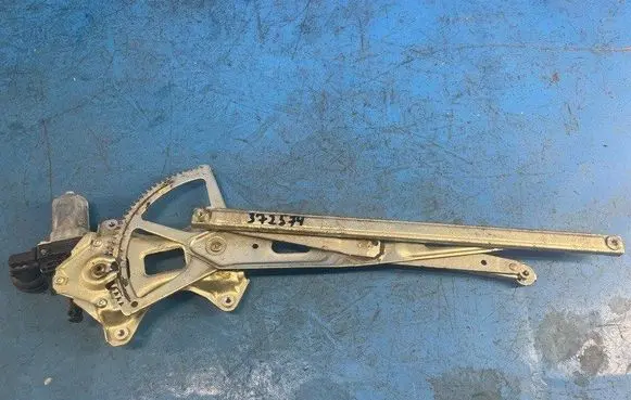 Toyota Prius (XW20) Windshield/front glass wiper blade 6980252070