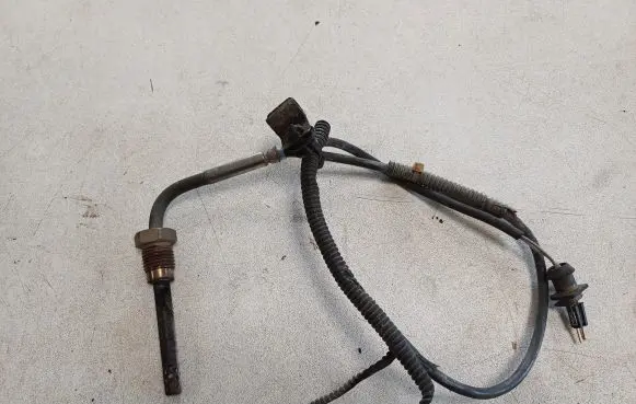 Audi A6 S6 C6 4F Exhaust gas temperature sensor 038906088D
